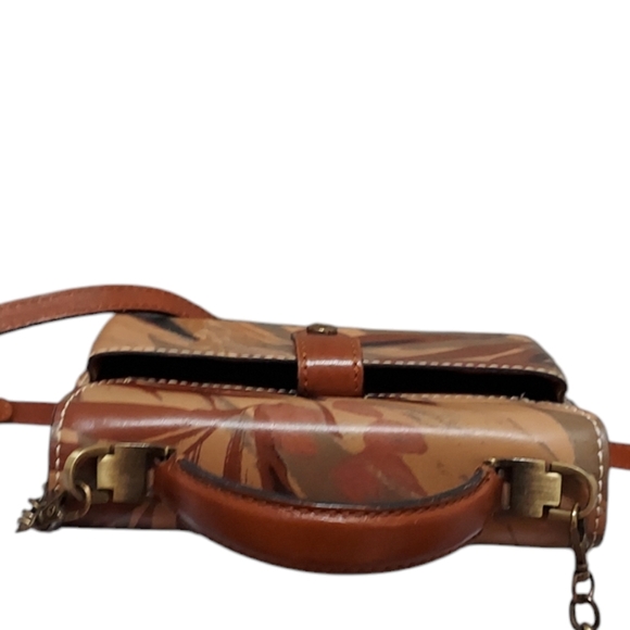 Patricia Nash Mini Camo Leather Crossbody Bag Very Gently Loved - Picture 6 of 12